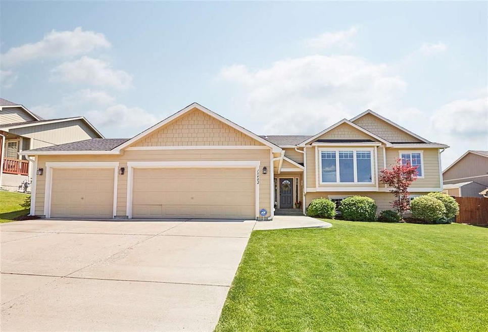 15402 N Chesapeake Rd, Mead, WA 99021 - photo 1