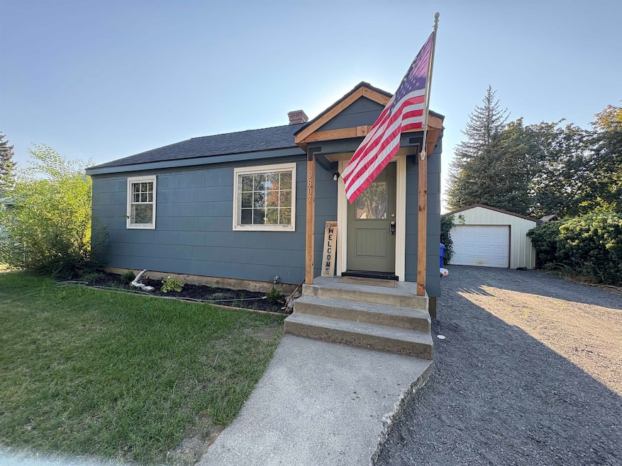9807 N Whittier St, Spokane, WA 99218 - photo 1