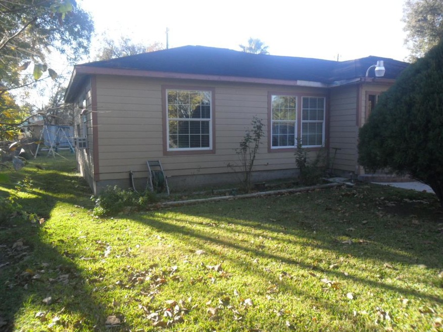 3306 Rosemary Ln, Houston, TX 77093 - photo 1