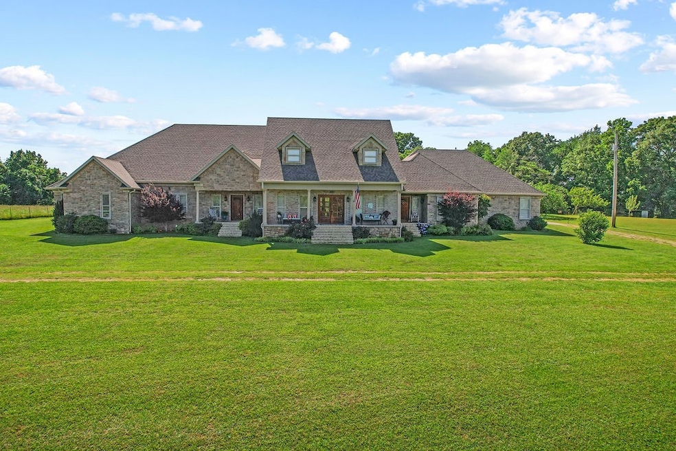 815 James Place, West Fork, AR 72774 - photo 1