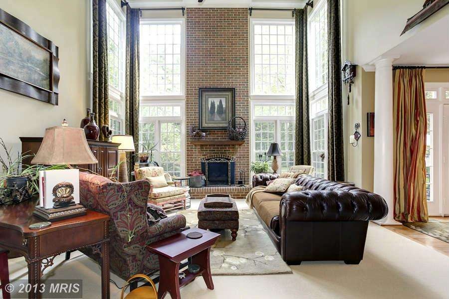 6305 Oak Stone Ct, Clifton, VA 20124 - photo 1