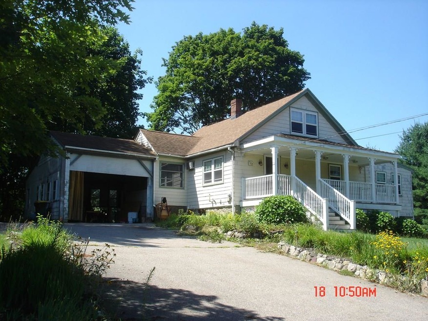 724 Washington St, Franklin, MA 02038 - photo 1