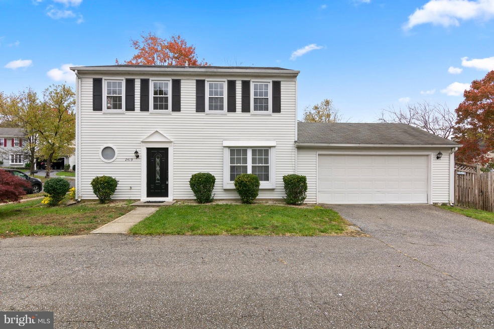 2419 Yarmouth Ln, Crofton, MD 21114 - photo 1