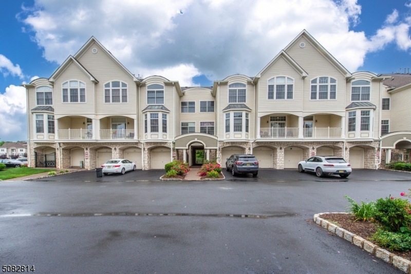 319 Edmonton Ct, Livingston, NJ 07039 - photo 1