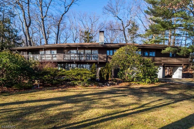 766 W Shore Dr, Kinnelon, NJ 07405 - photo 1