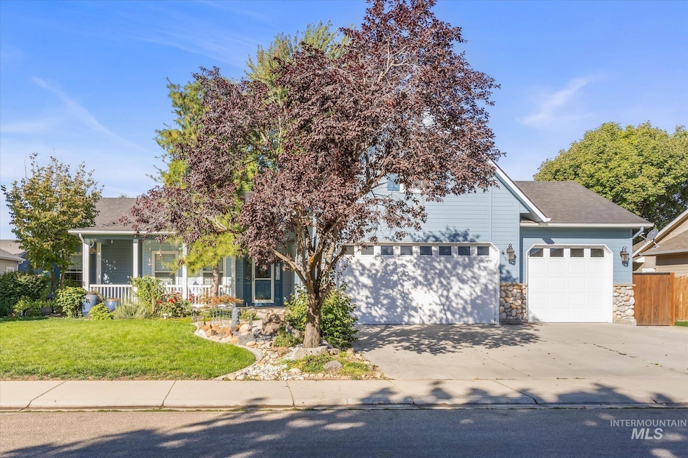 2885 N Rough Stone Way, Meridian, ID 83646 - photo 1