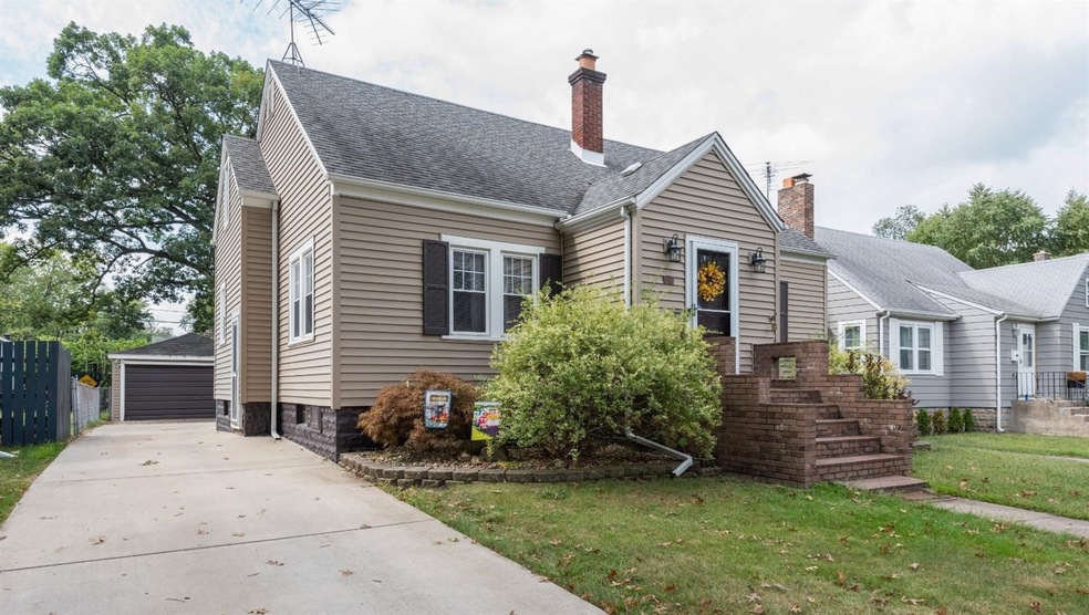 334 N Harvey St, Griffith, IN 46319 - photo 1