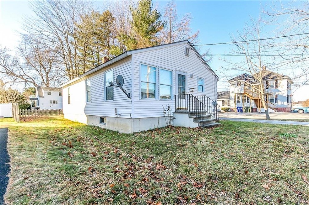 7 Tanner St, South Portland, ME 04106 - photo 1