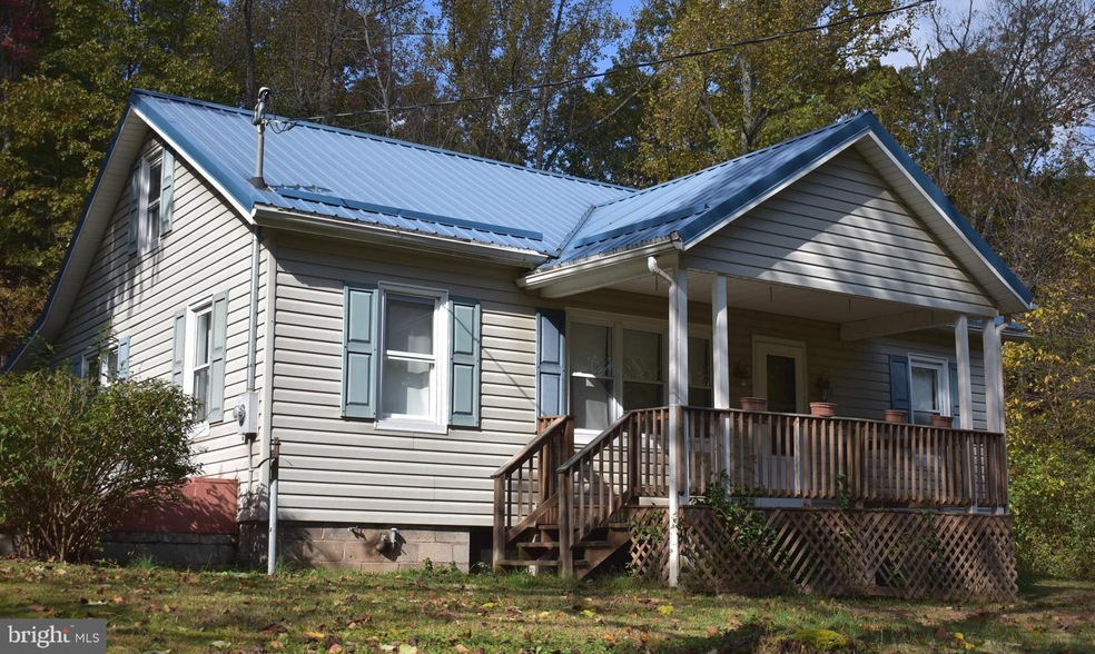 14210 Exline Rd, Hancock, MD 21750 - photo 1