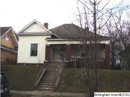 Front view of property, one block from Avondale Pa