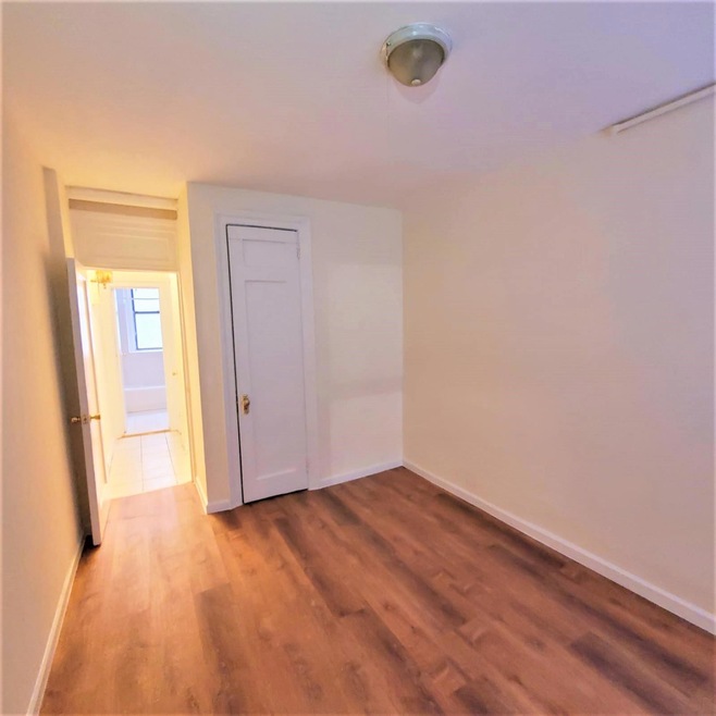 unlisted-address, Bronx, NY 10468 - photo 1