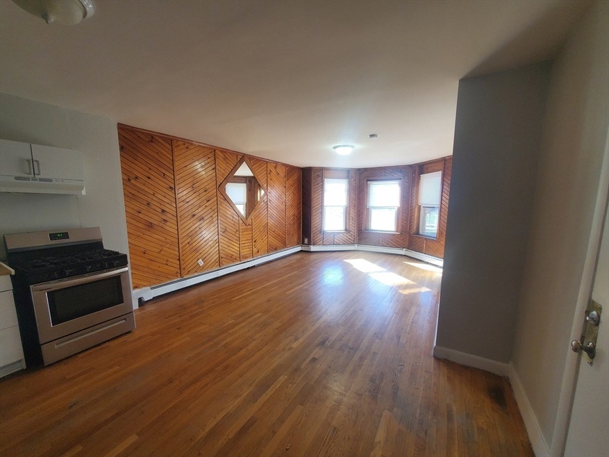 620 Dudley St unit 2, Dorchester, MA 02125 - photo 1