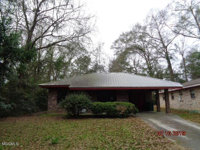 320 S Howard Ave, Picayune, MS 39466 - photo 1