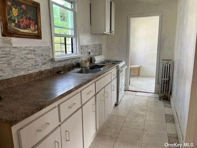 33 Crosby Ave unit 2, Brooklyn, NY 11207 - photo 1