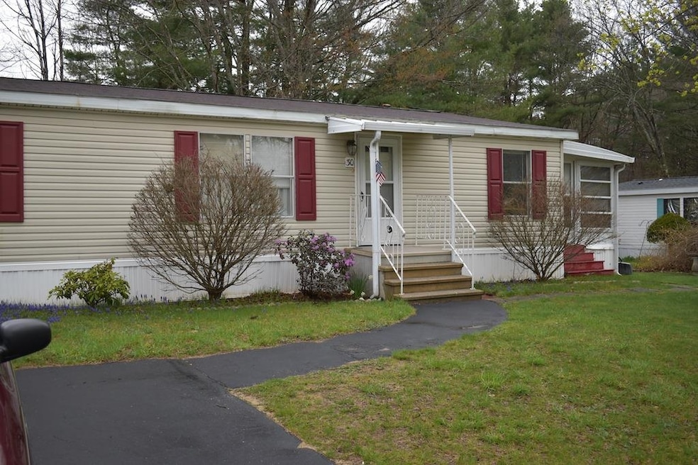 Exterior Left Front