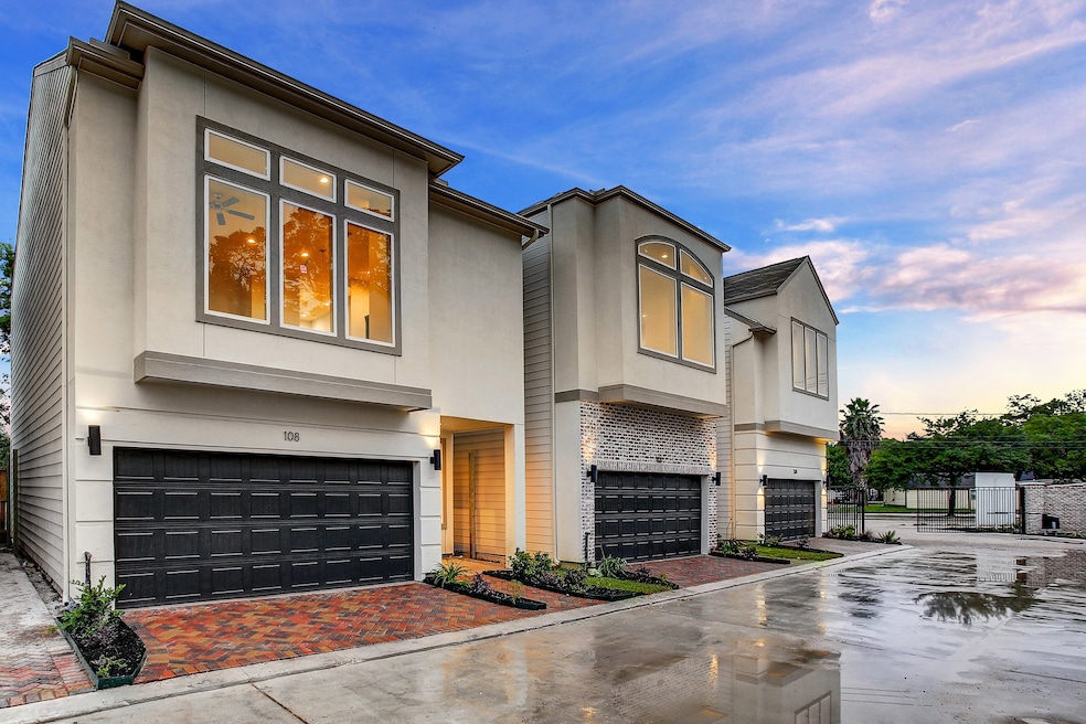 120 Knights Bridge Park Ln, Houston, TX 77018 - photo 1