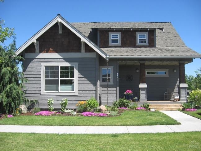 1535 NW Ivy Ave, Redmond, OR 97756 - photo 1