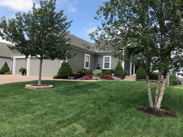 1416 SW 44th St, Lees Summit, MO 64082 - photo 1