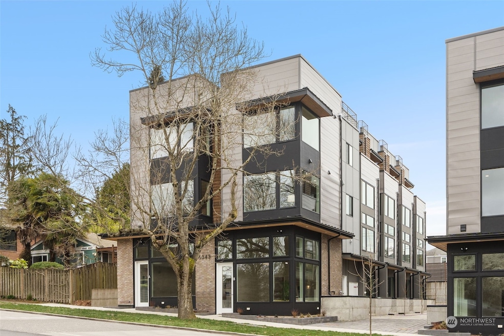 Sold $739,000 • Co-Listing Agent