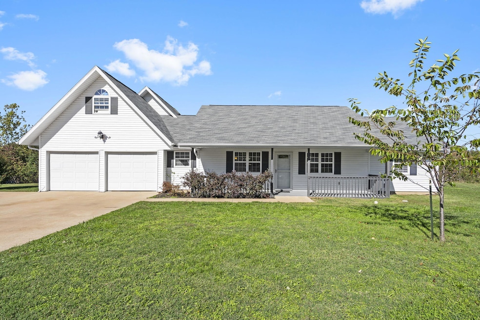 100 Micahs Crossing, Reeds Spring, MO 65737 - photo 1