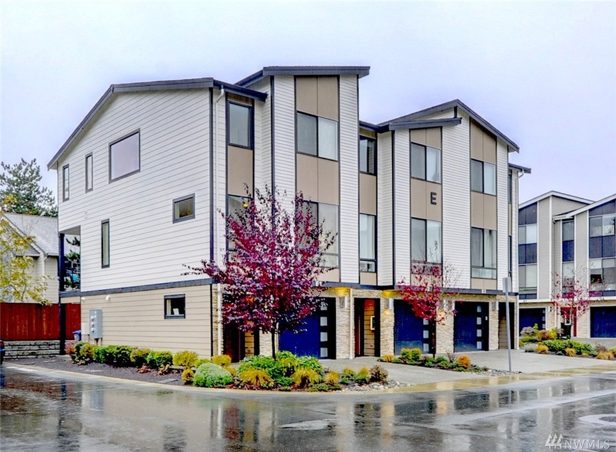 729 112th St SW unit E1, Everett, WA 98204 - photo 1