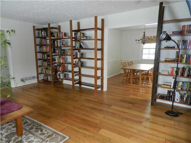 5255 Dory Ln, Columbus, OH 43235 - photo 1