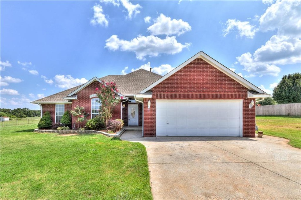 20328 SE 37th St, Harrah, OK 73045 - photo 1