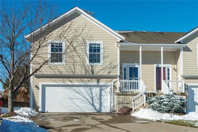 21633 S Main St, Spring Hill, KS 66083 - photo 1