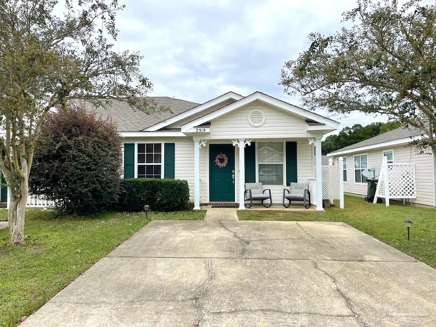 2519 Trailwood Dr, Cantonment, FL 32533 - photo 1