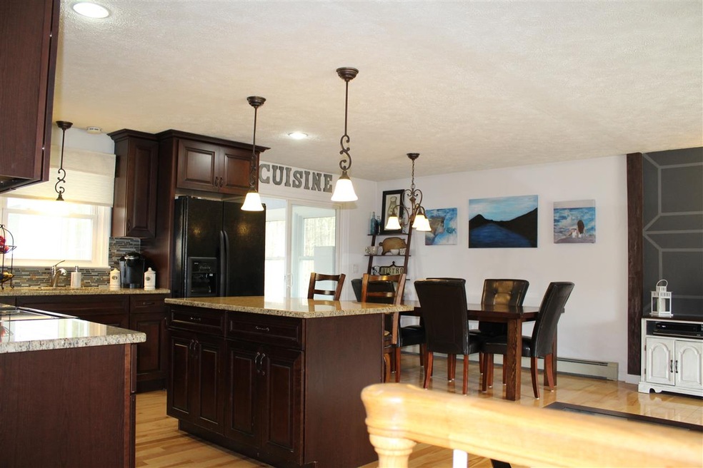 19 Sherwood Dr, Hooksett, NH 03106 - photo 1