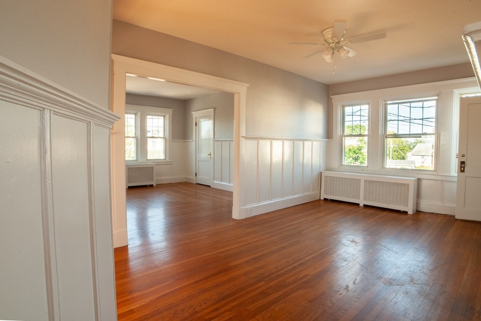 245 Rockdale Ave unit 2, Dartmouth, MA 02748 - photo 1