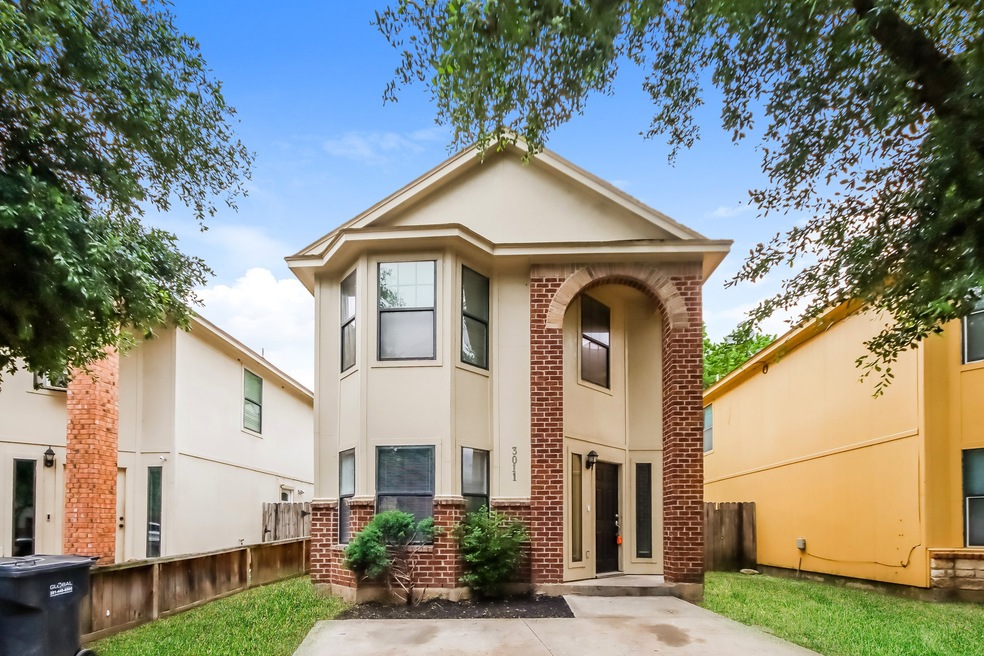 3011 La Estancia Ln, Houston, TX 77093 - photo 1