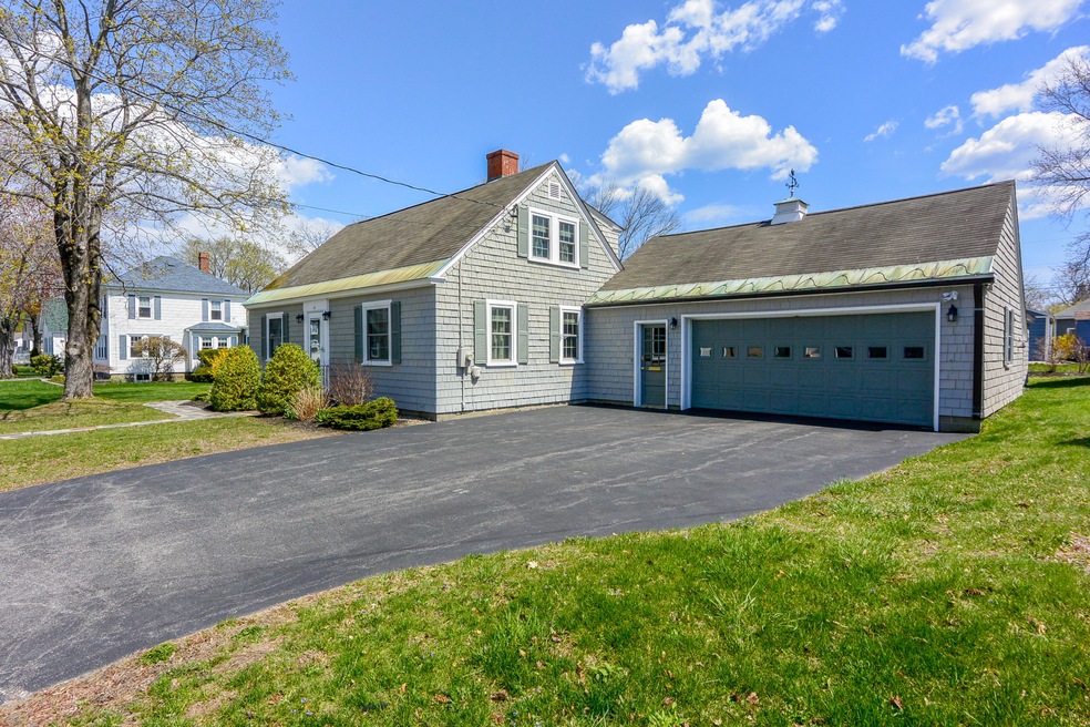 21 Weymouth St, Saco, ME 04072 - photo 1