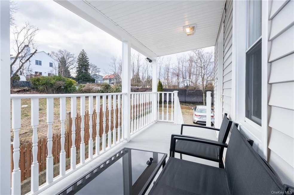 17 English Ln unit 2, Dobbs Ferry, NY 10522 - photo 1