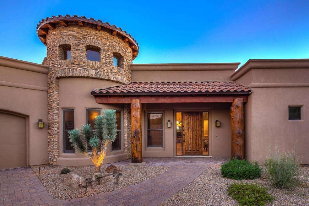 001_Front Entry Way