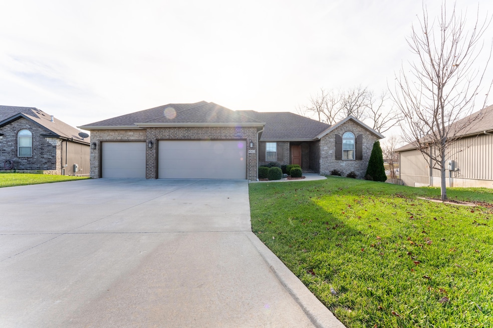 842 E Beechwood Rd, Nixa, MO 65714 - photo 1