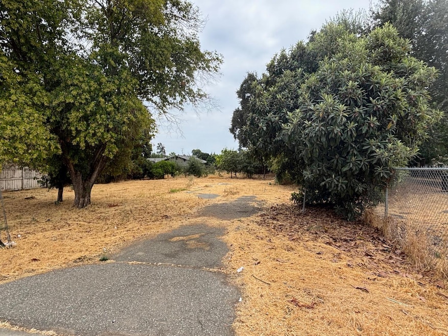 For Sale $50,000 • Co-Listing Agent