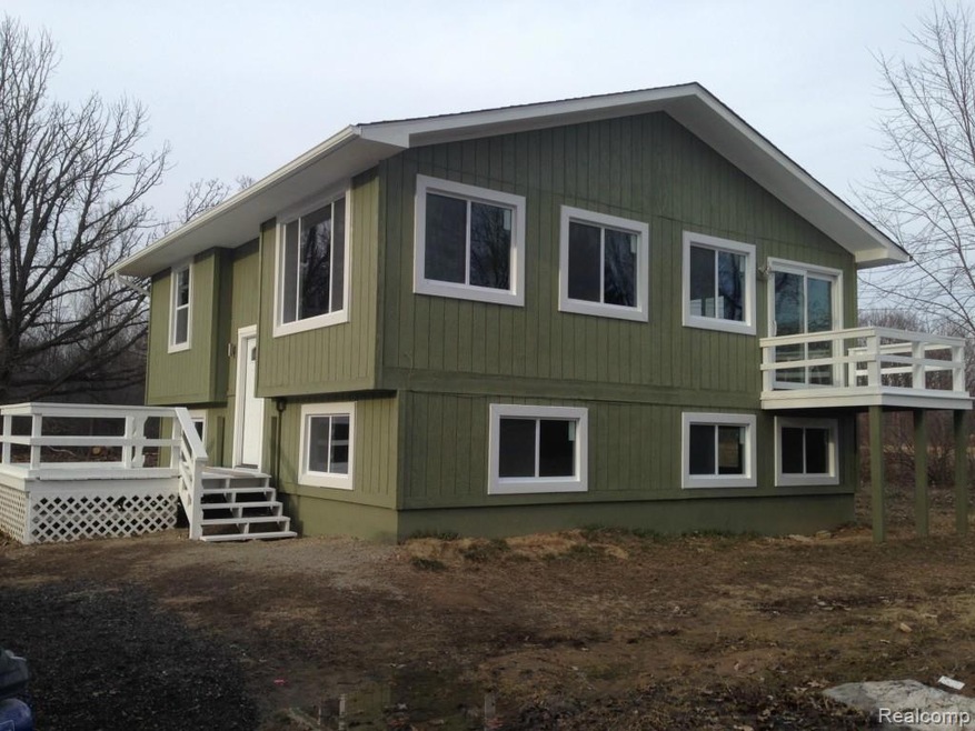 5262 Oleksyn Rd, Flint, MI 48504 - photo 1