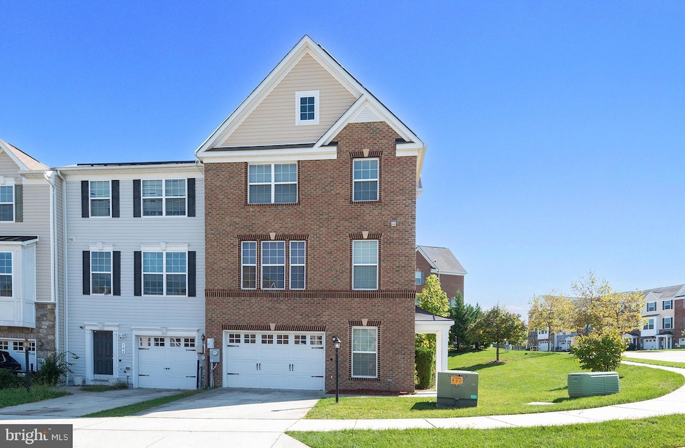 101 Gray St, Capitol Heights, MD 20743 - photo 1