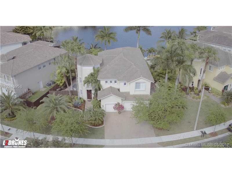 11355 NW 69th St, Doral, FL 33178 - photo 1