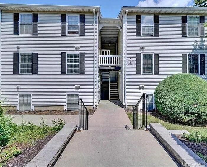 27 Lexington Hill unit 3, Harriman, NY 10926 - photo 1