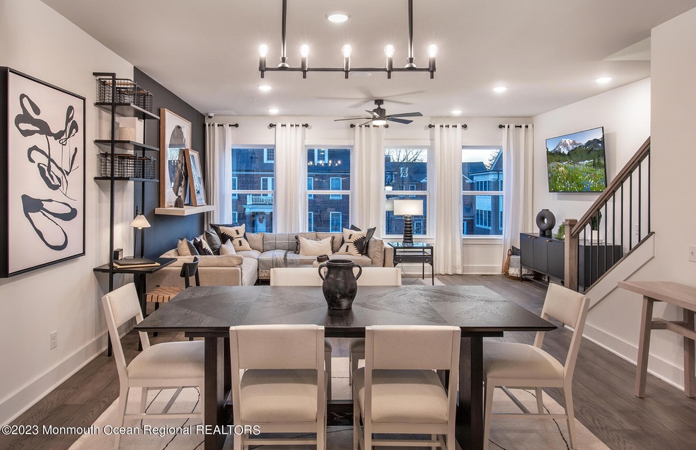 Cafe/ Gathering Room