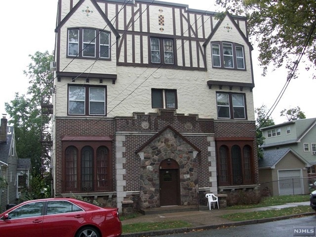 10 Hasbrouck Ave unit C1, Hasbrouck Heights, NJ 07604 - photo 1