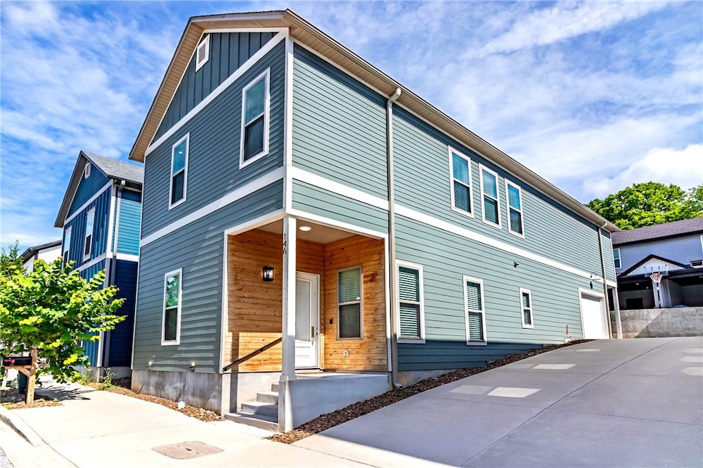 For Rent $2,900/month