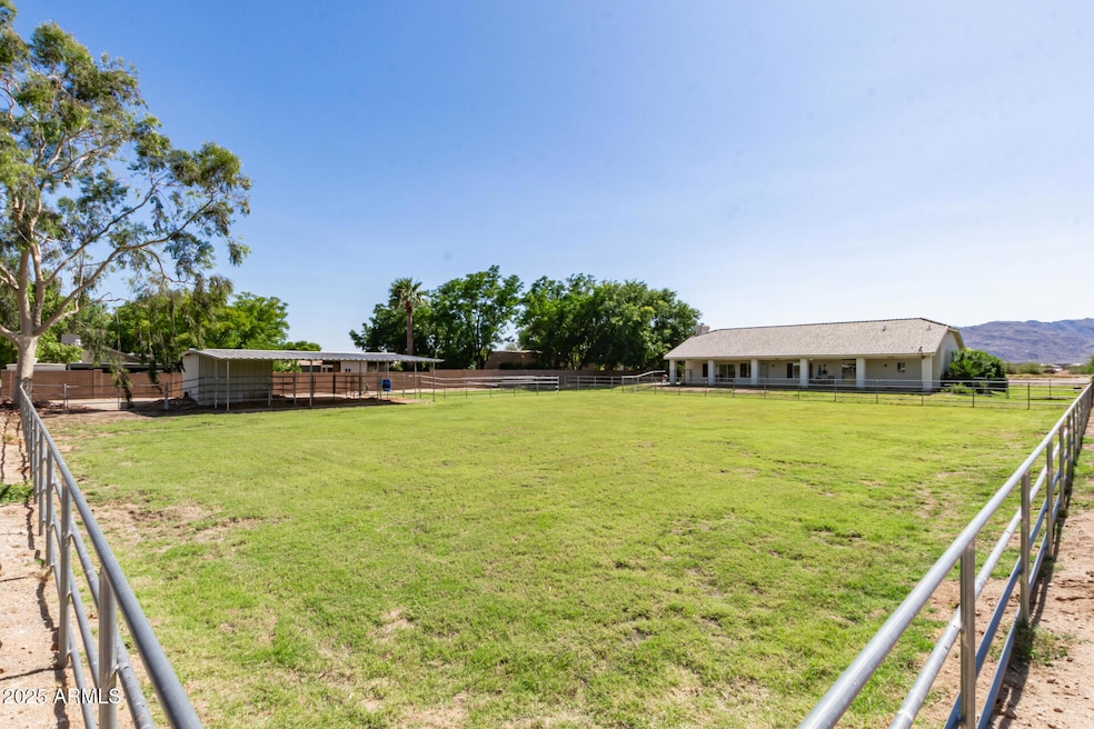 6813 N 186th Ave, Waddell, AZ 85355 - photo 1