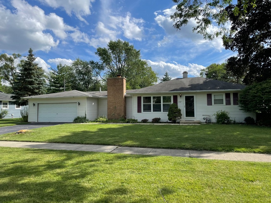 2507 Campbell St, Rolling Meadows, IL 60008 - photo 1