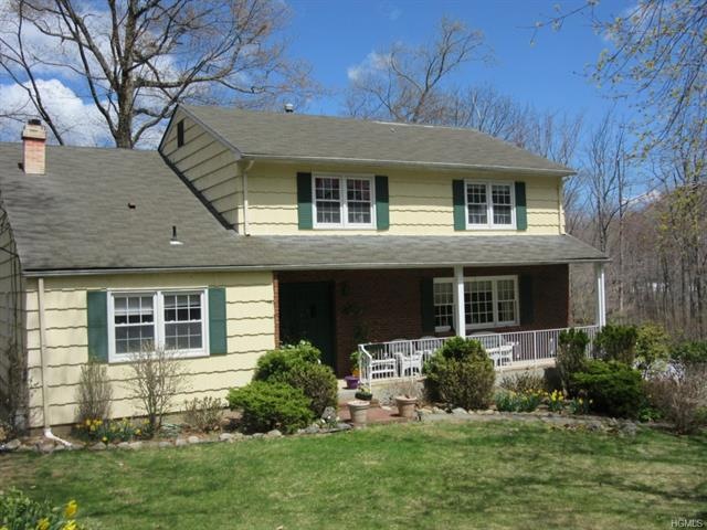 9 Hawk St, Spring Valley, NY 10977 - photo 1