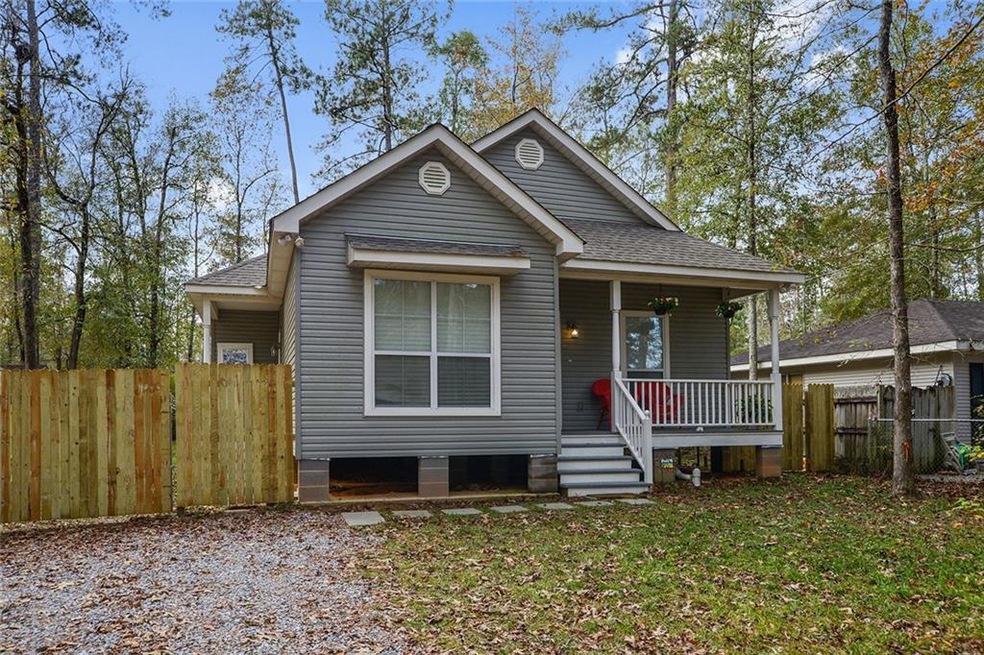 1109 W 18th Ave, Covington, LA 70433 - photo 1