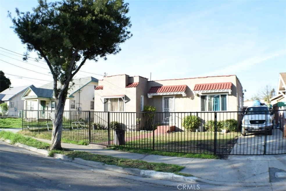 1319 E 118th St, Los Angeles, CA 90059 - photo 1