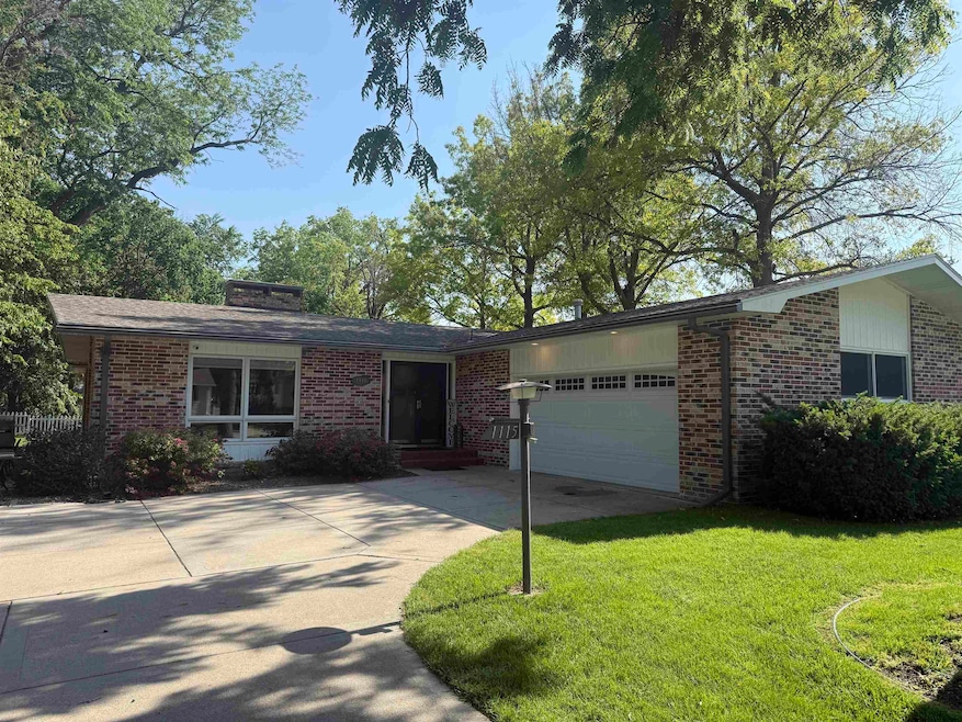 Pending $289,000
